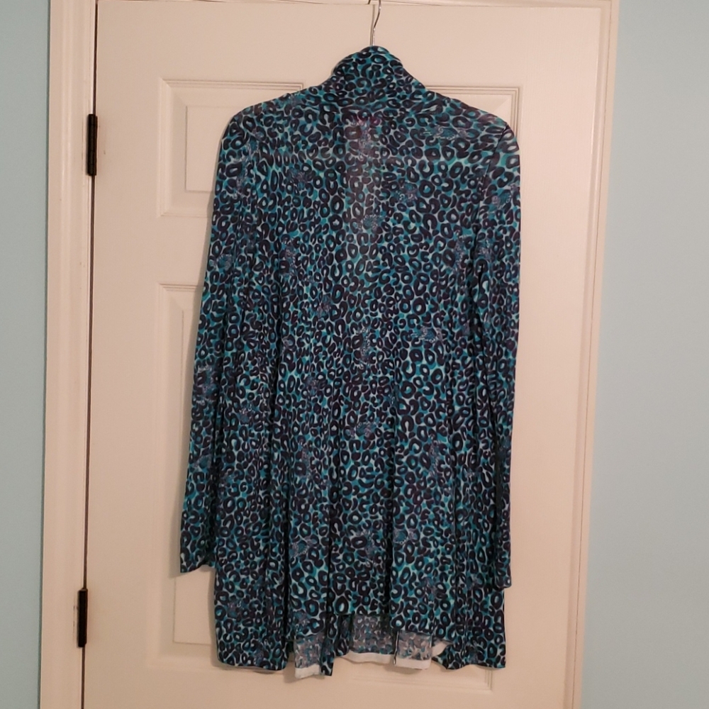 Lilly Pulitzer sweater - Picture 2 of 7
